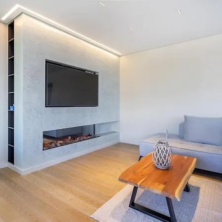 Luxurious Glyfada - Greecing Apartment Athens Exterior photo