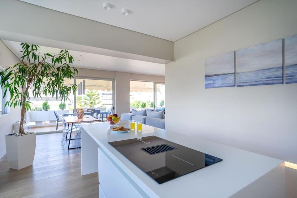 Apartment Luxurious Glyfada - Greecing