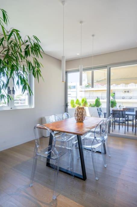 Luxurious Glyfada - Greecing *