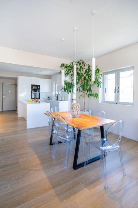 Apartment Luxurious Glyfada - Greecing