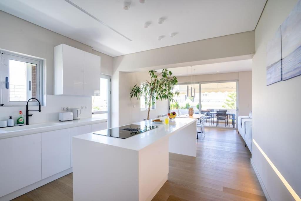 Luxurious Glyfada - Greecing Apartment