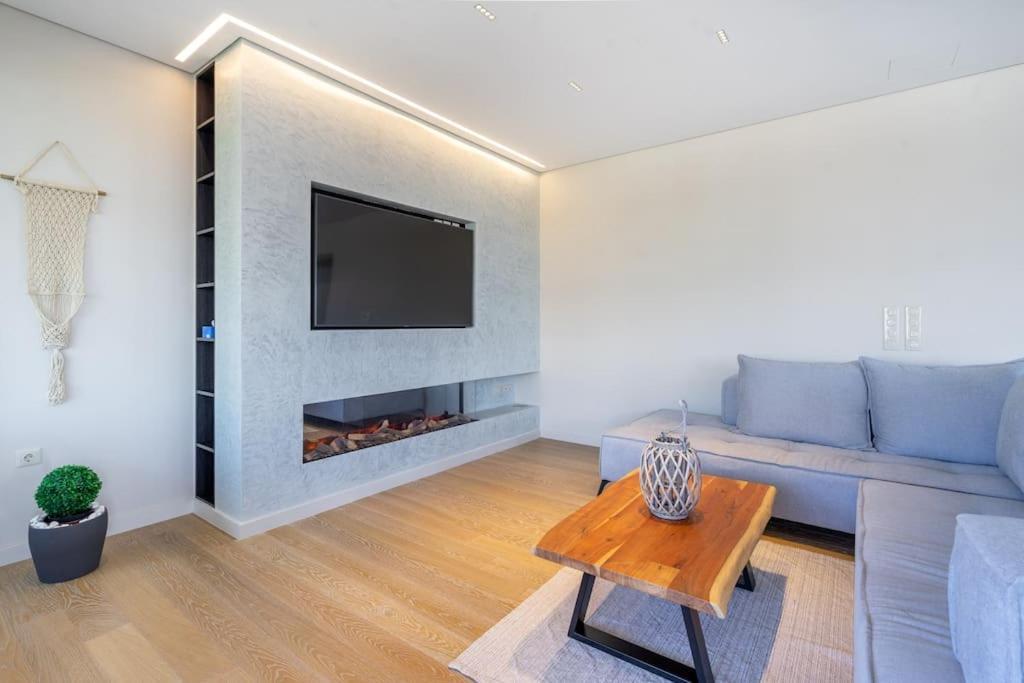 Apartment Luxurious Glyfada - Greecing Athens